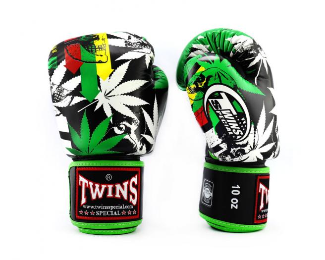 1836dfad7d13b43d837d51d4efc85020.jpg Twins Boxing Gloves FBGV-54 Grass - Image 1